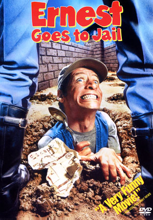     / Ernest Goes to Jail (DVDRip/1.47)